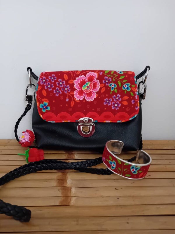 Besace noire et rouge velours et simili cuir