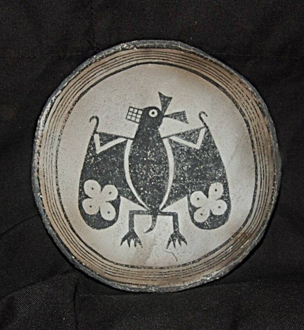 Anasazi / Mimbres Bat Bowl Replication