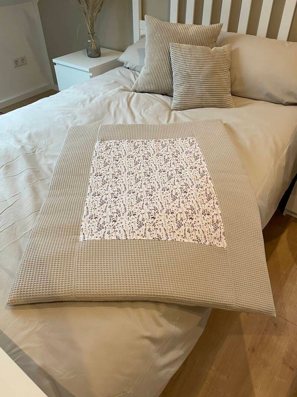 Krabbeldecke in Wafflepiqué