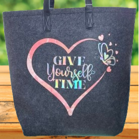 Filzstasche "Give Yourself Time"