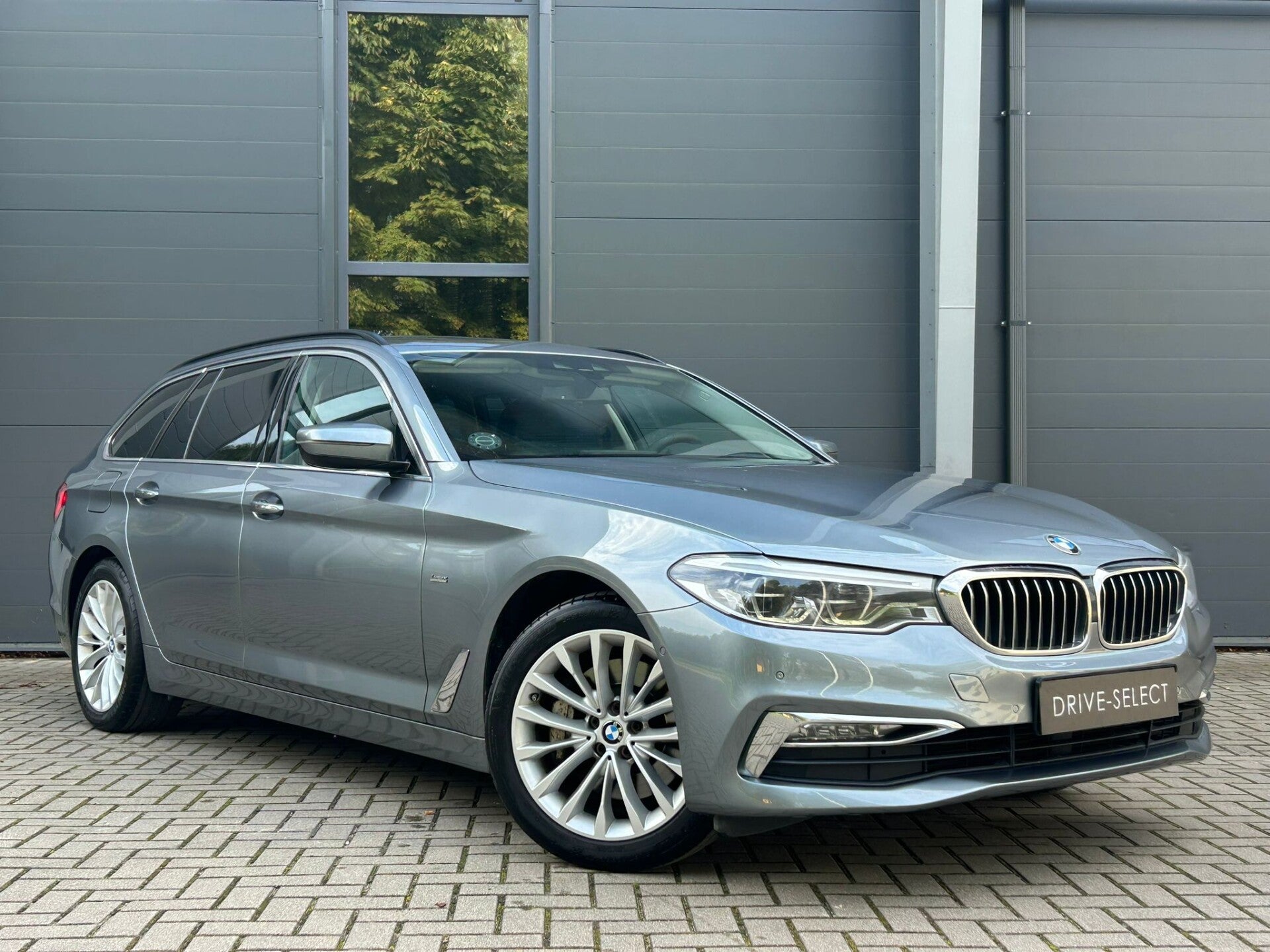 BMW G31 Luxury Line
