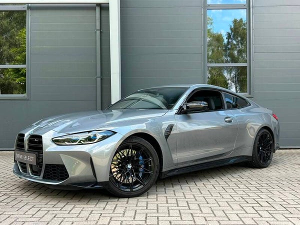 BMW M4 Competition X-Drive