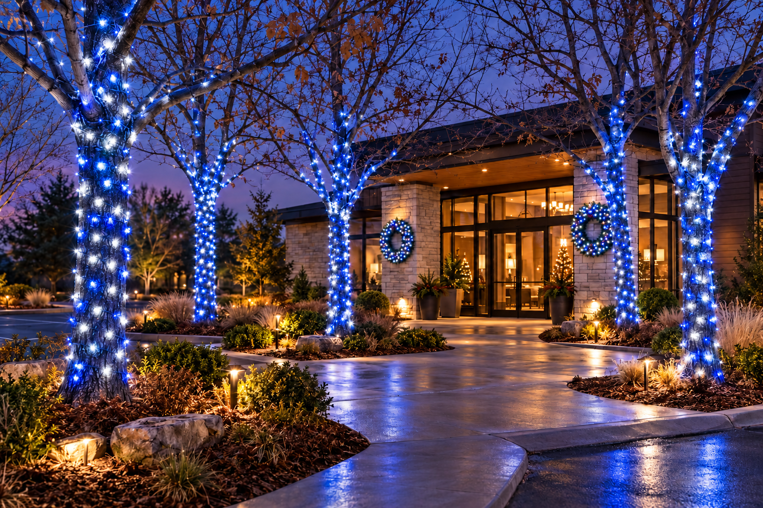 5-tree Blue & White lighting concept