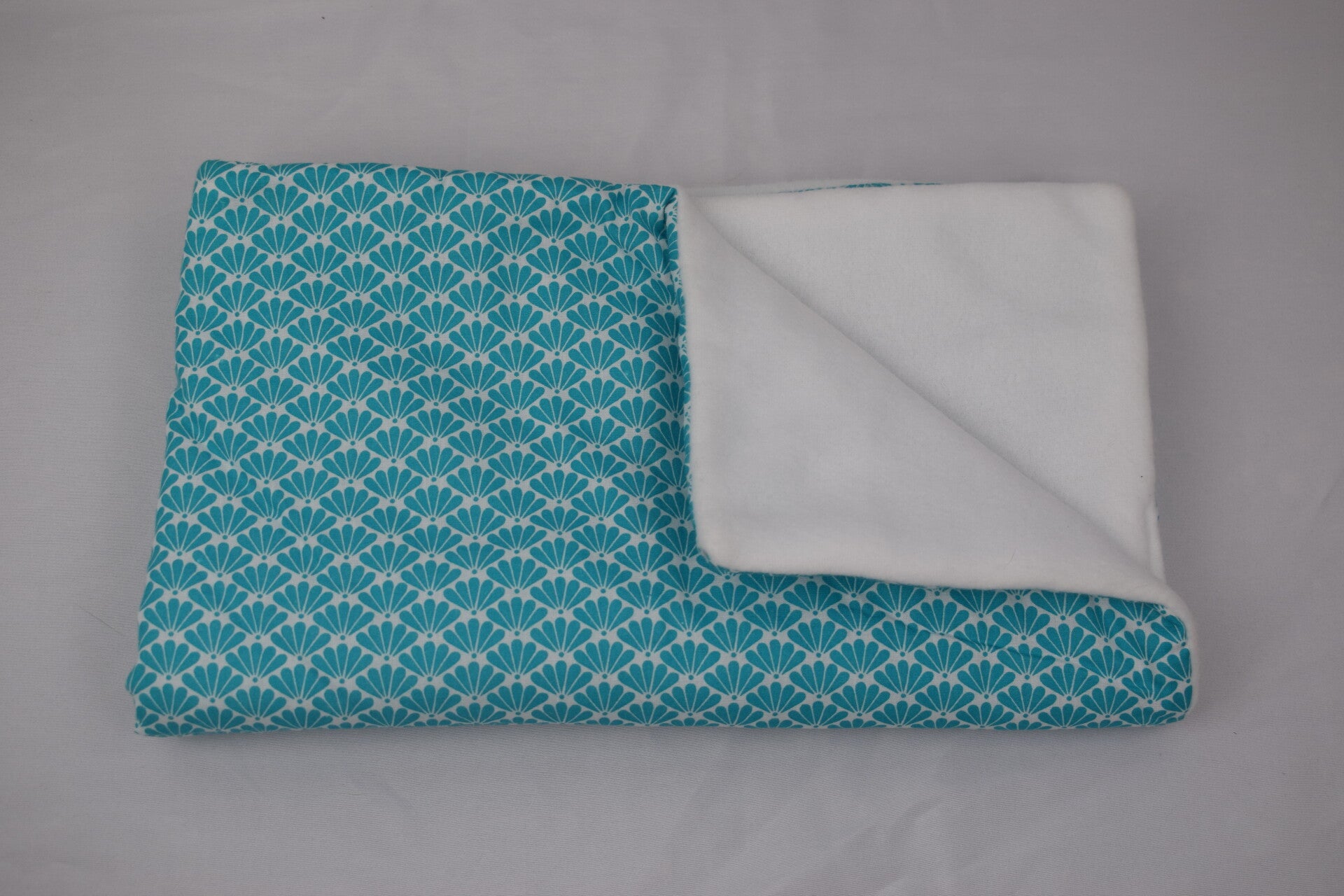 Couverture coquillages bleus
