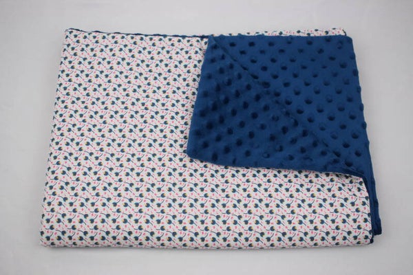 Couverture fleurs bleues marines