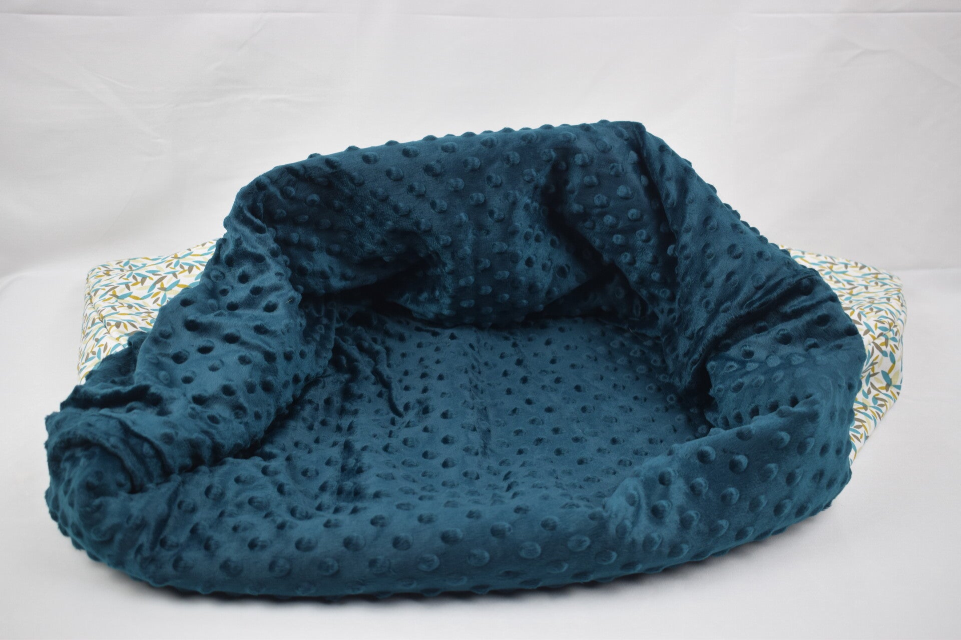 Pochette à poser feuillage doré