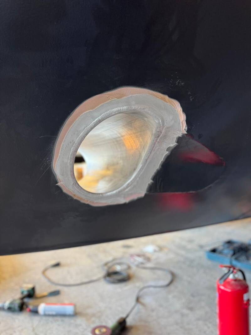 Boegshroef tunnel geplaatst.