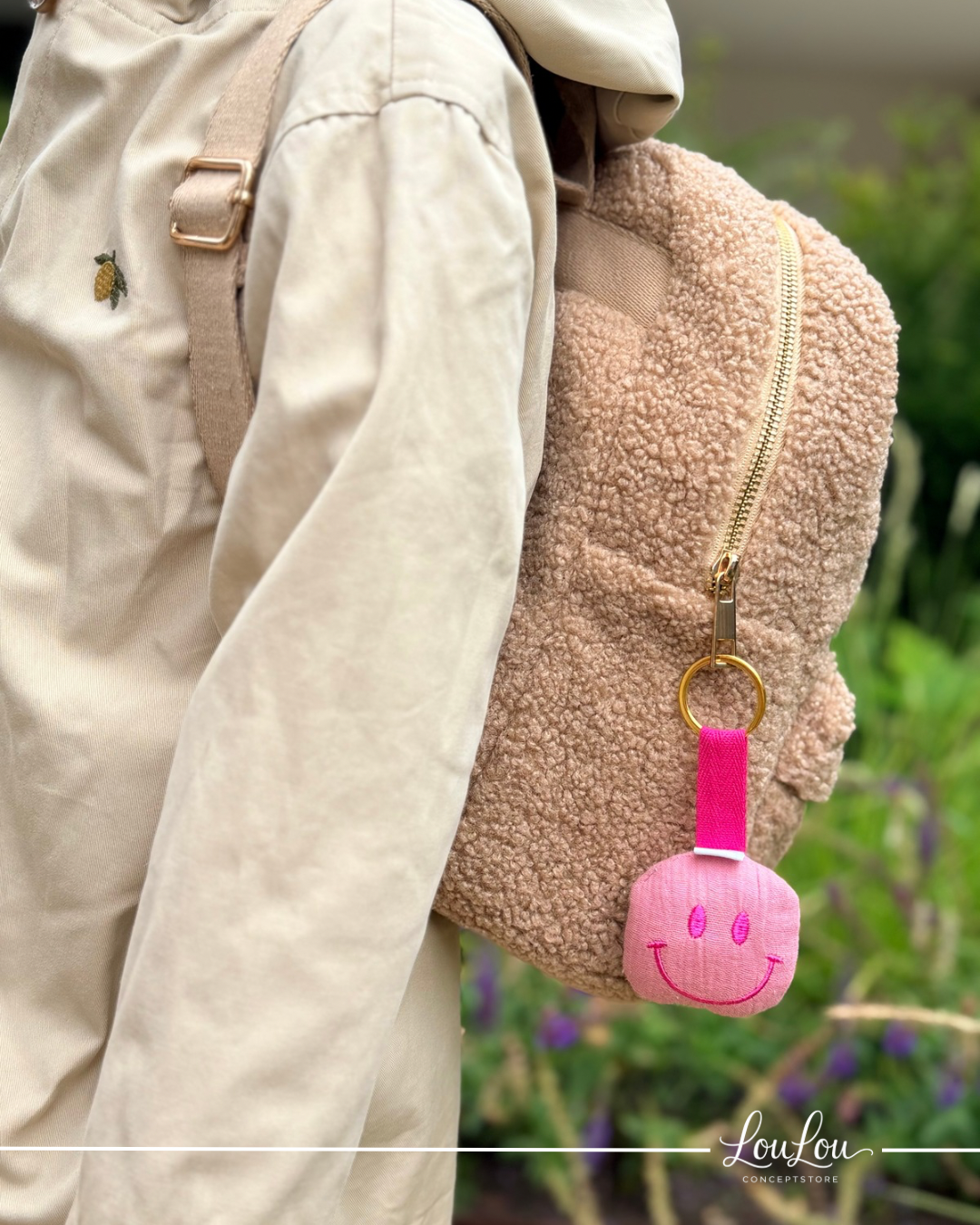 Ruby's corner: Sleutelhanger smiley mousseline roze