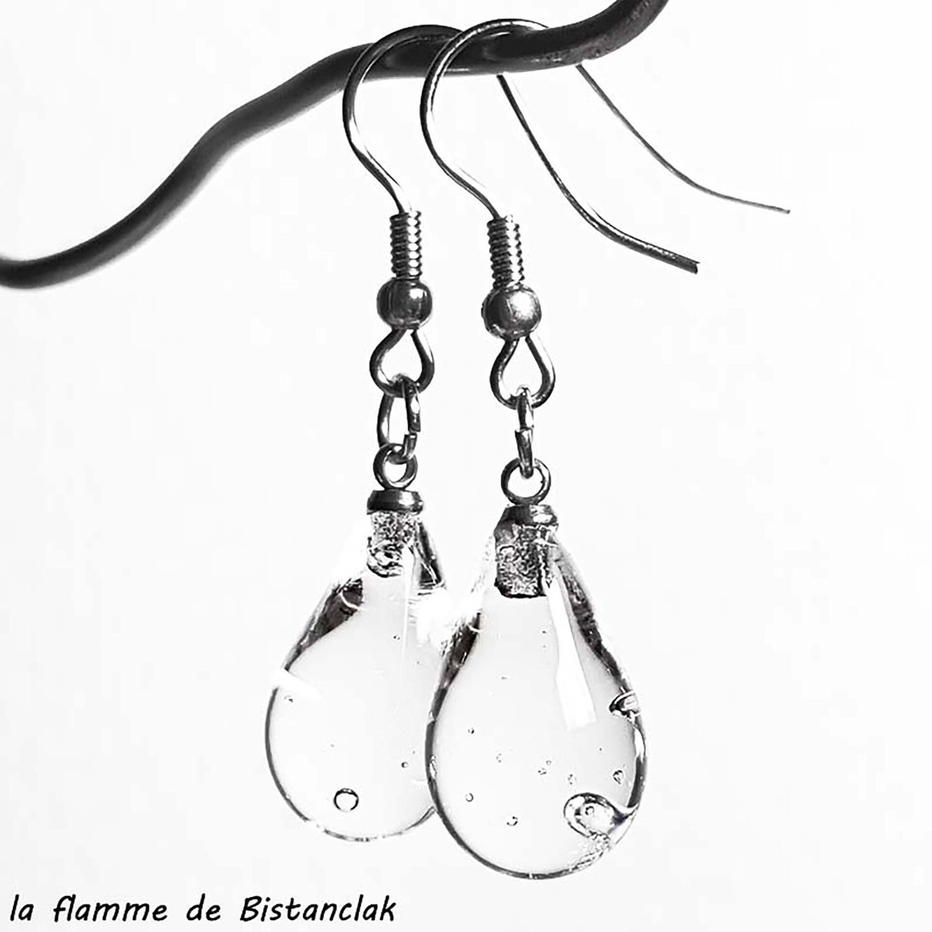 Boucles d'oreilles Gouttes d'eau transparentes