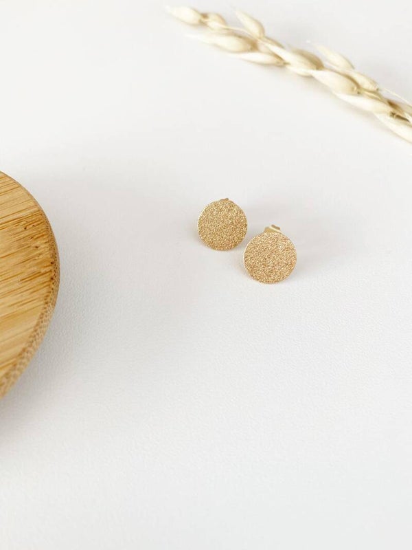 Ollia oorknopjes goud