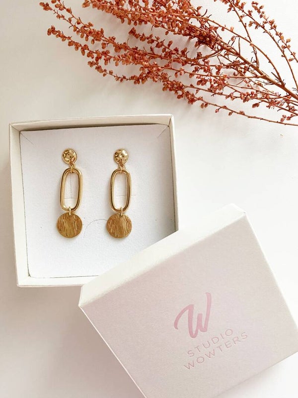 Charlie | hangers | gold