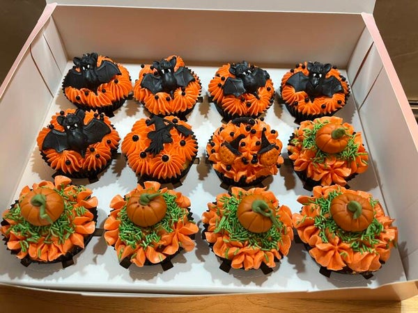 HALLOWEEN CUPCAKES