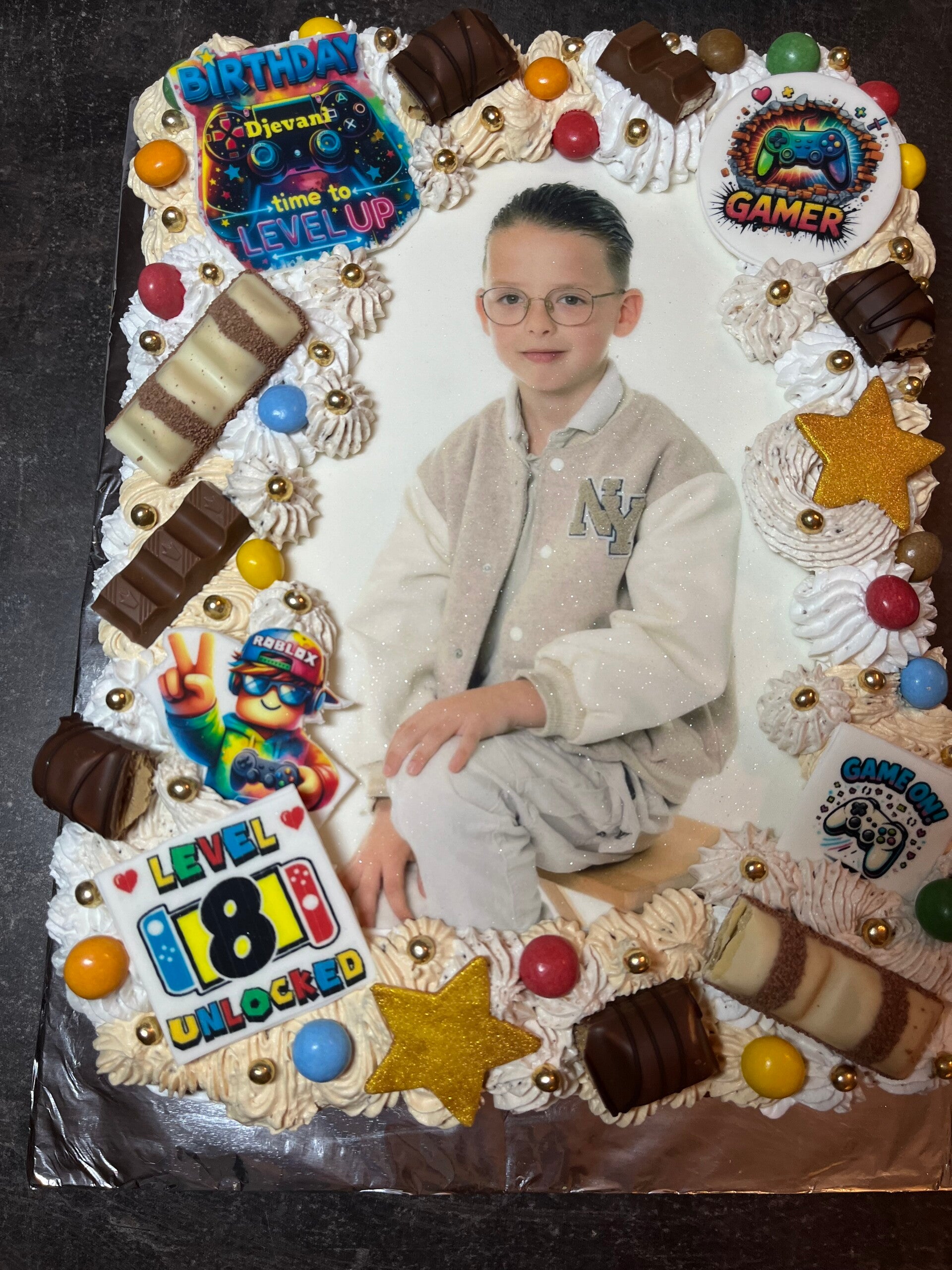 FOTO TAART 24 PERS. €49,95