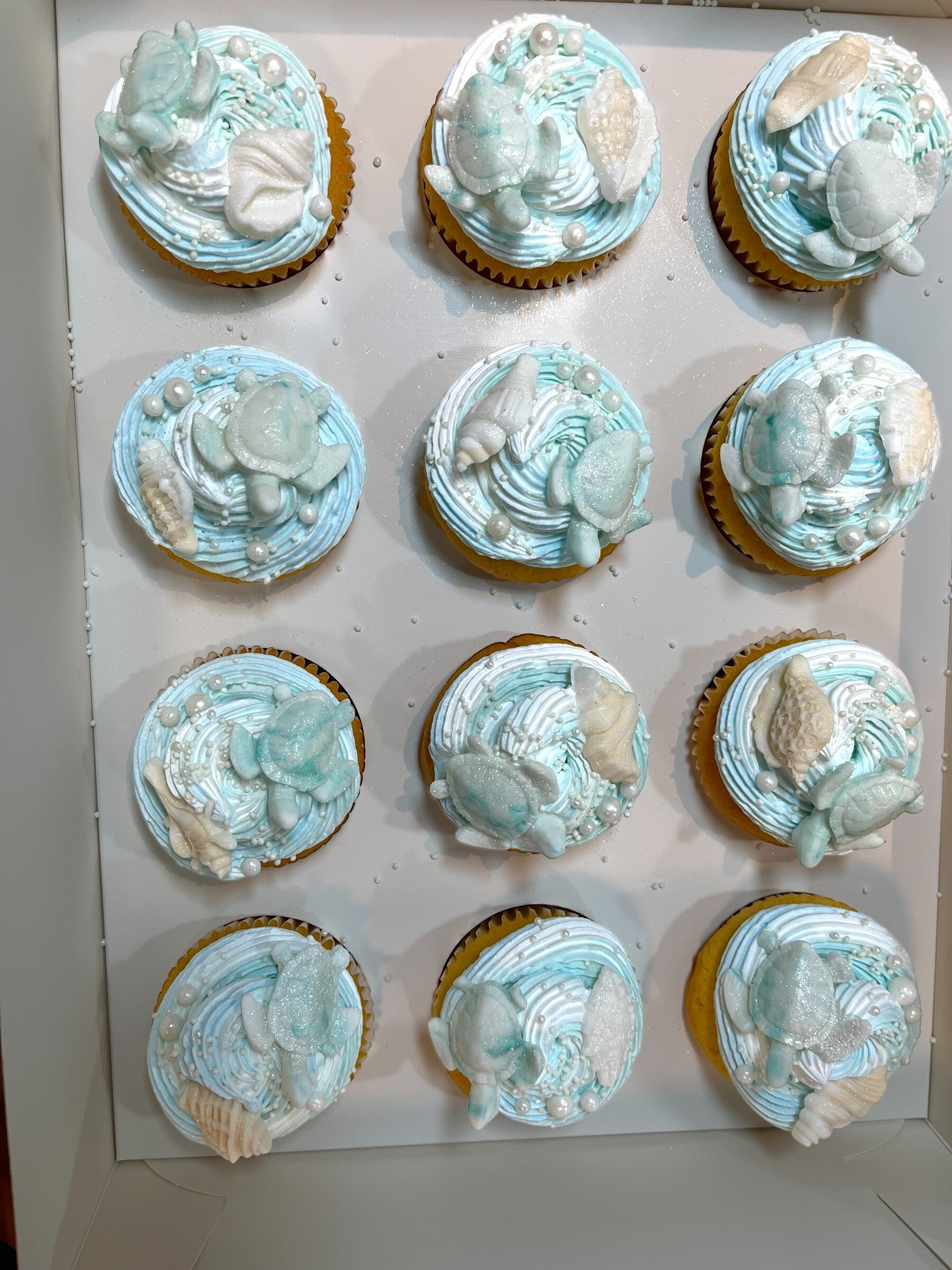 CUPCAKES € 2,- per stuk