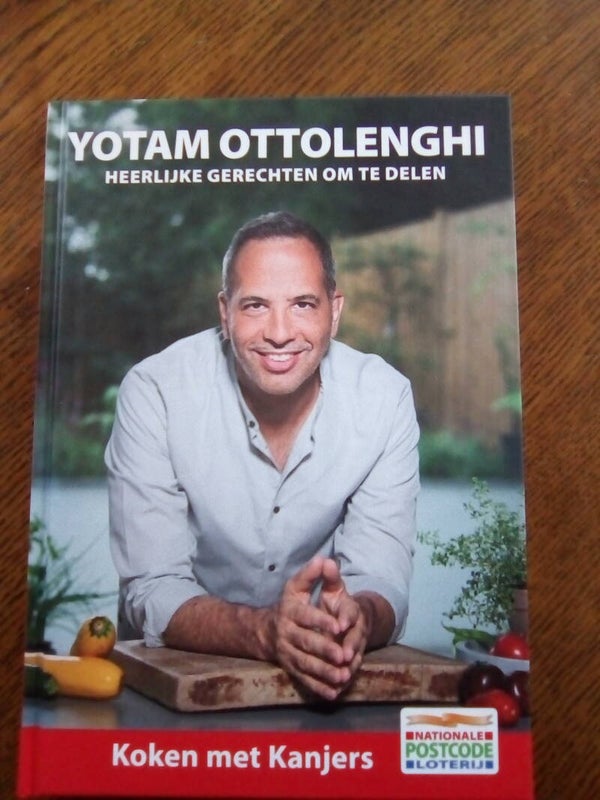Yotam Ottolenghi - Heerlijke gerechten om te delen  ( Postcodeloterij )