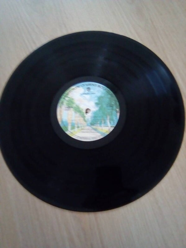 LP Soul 45 Candi Station - Victim / So Blue On Burbank Home Of Warner Bros.Records