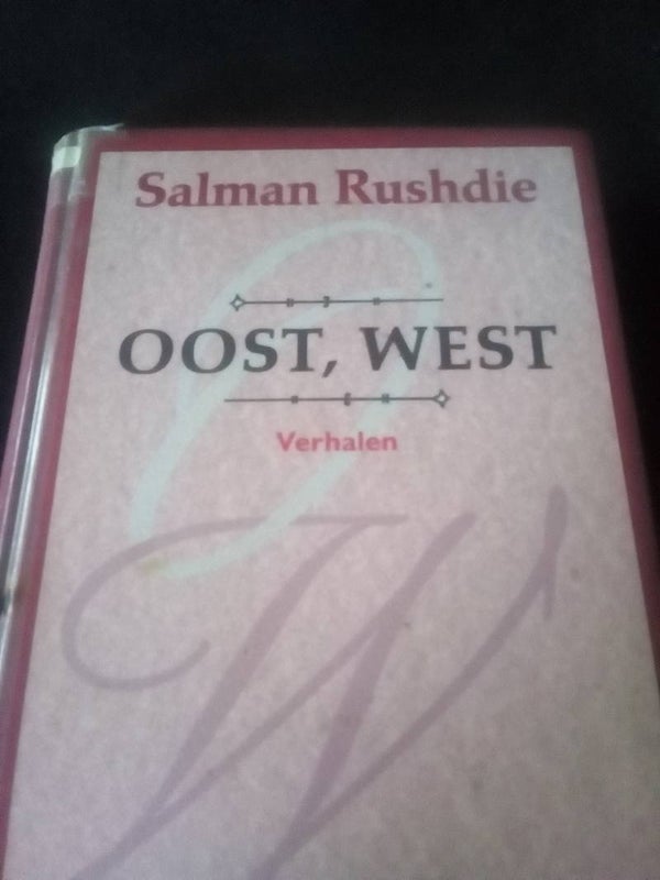 Salman Rushdie Oost West verhalen
