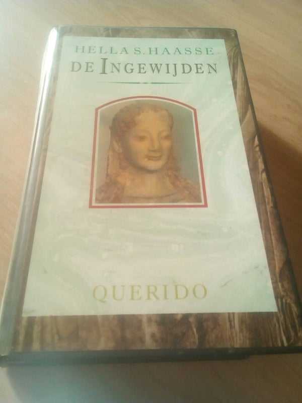 Hella's Haasse - De ingewijden