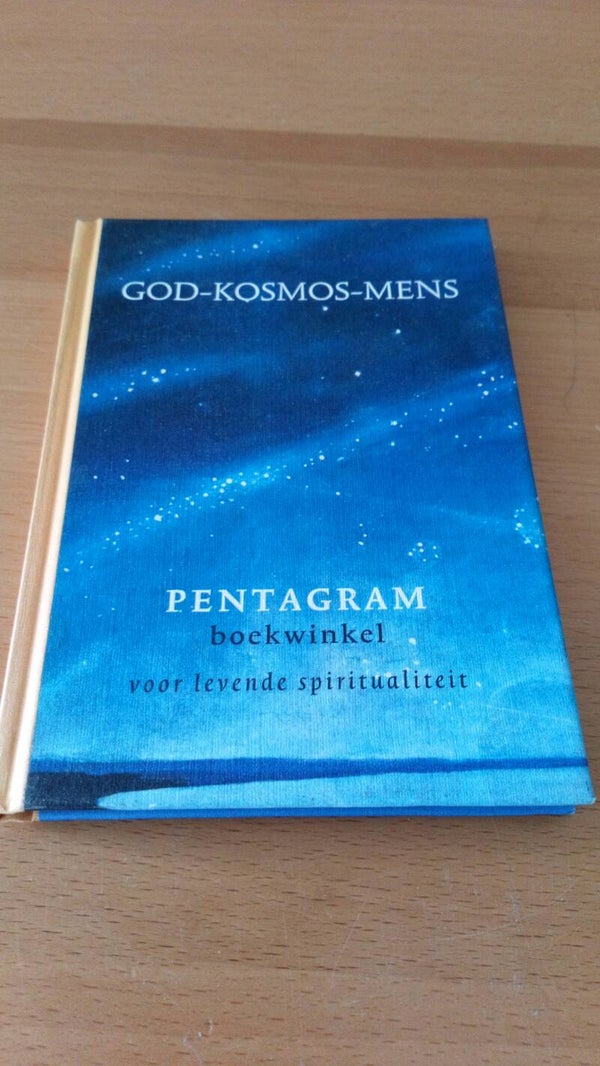 Pentagram god kosmos mens
