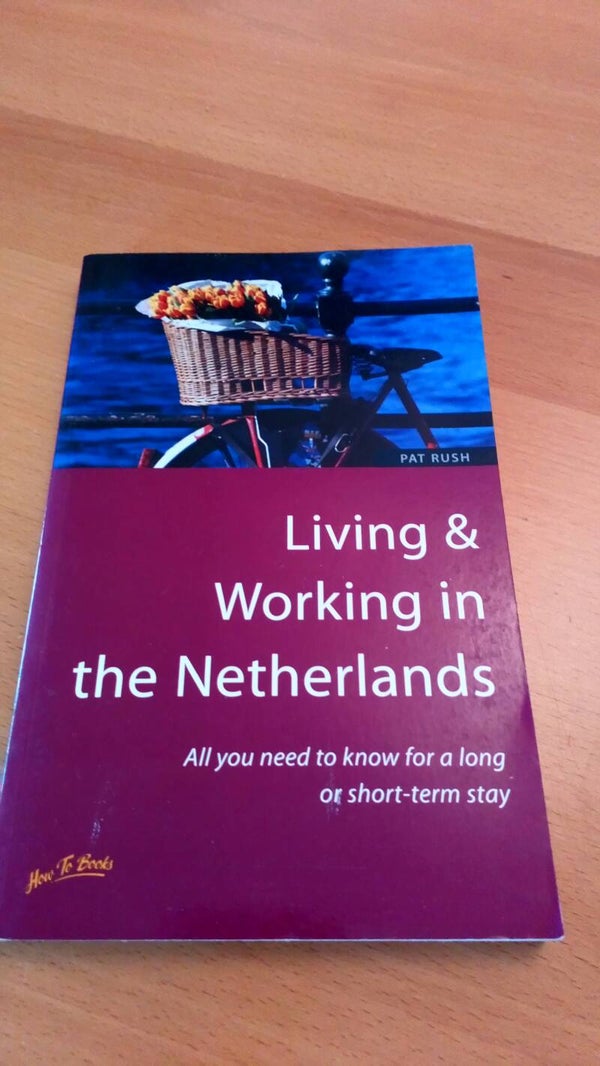 Living & working in the Netherlands (ENGLISH)