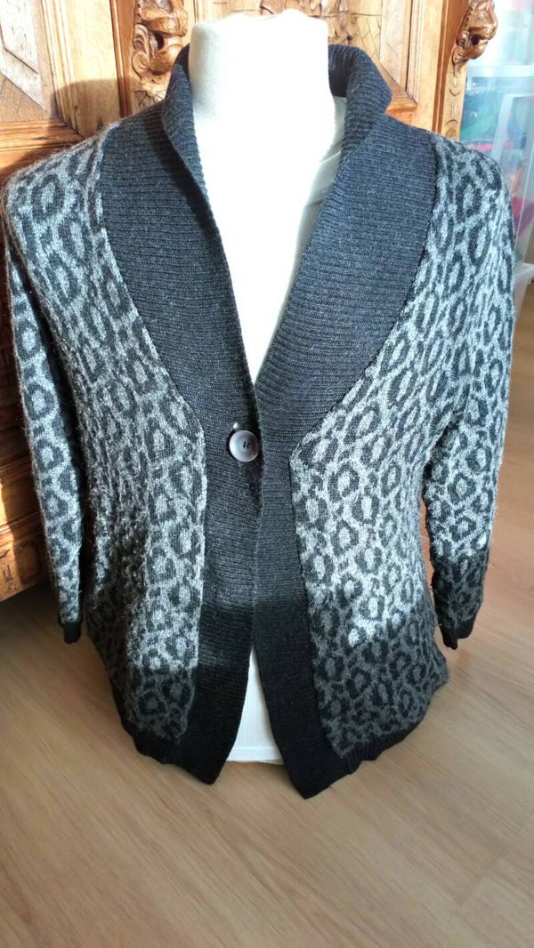 Vest Freya grijs maat 42