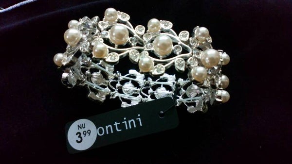 Armband zilverkleurig bijoux met imitatieparels (NIEUW)