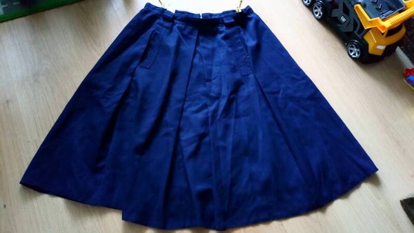 Rok donker blauw maat 46