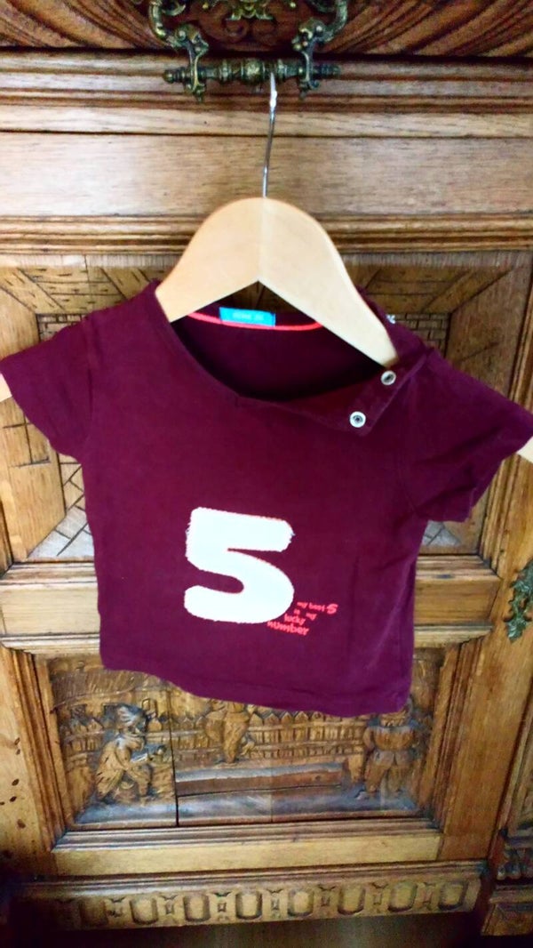 Shirt Hema met opdruk 5 maat 86