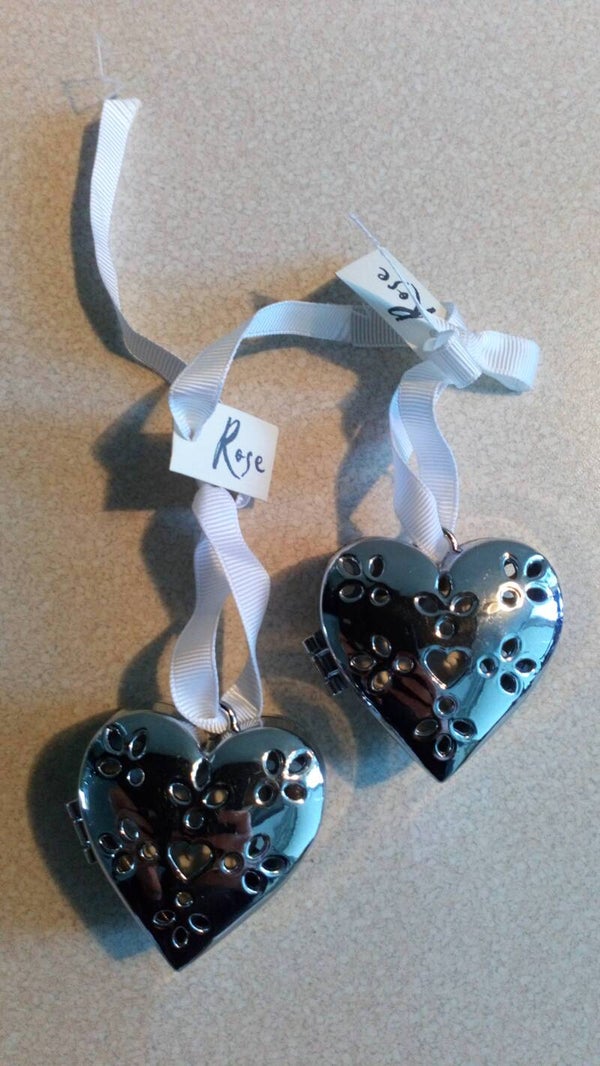 Aroma diffuser, zilverkleurig hart 2x