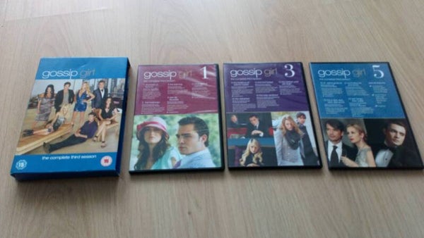 5 DVD Gossip girl seizoen 3