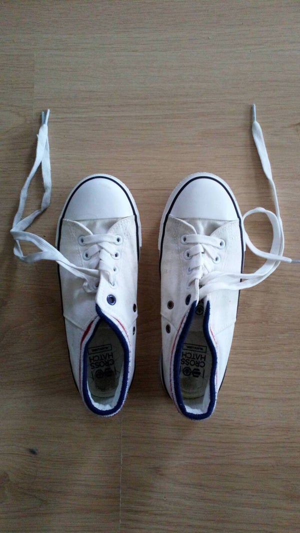 Sneakers / Gympen Crosshatch  maat 34