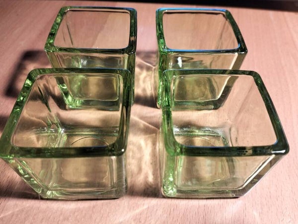 Waxinelichthouders groen glas - 4 stuks