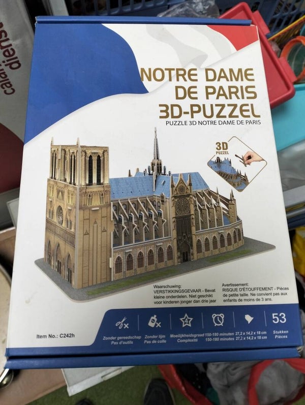 Puzzel Notre Dame de Paris 3-D Puzzel ( NIEUW)