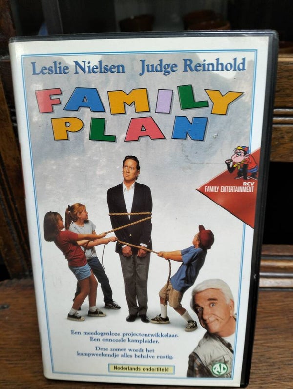 VHS videoband Family Plan