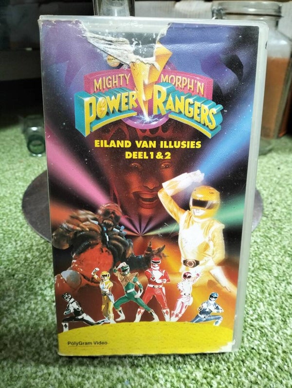 VHS videoband Power Rangers - eiland van illusies deel 1 &2