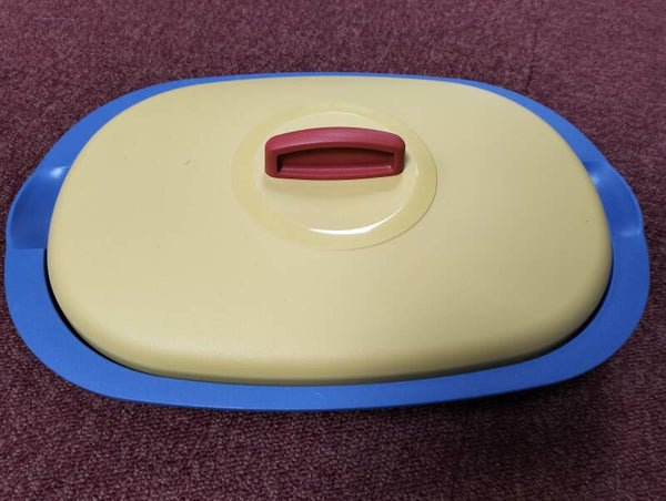 Tupperware magnetron serveer dekschaal en diep schaal 1.7L
