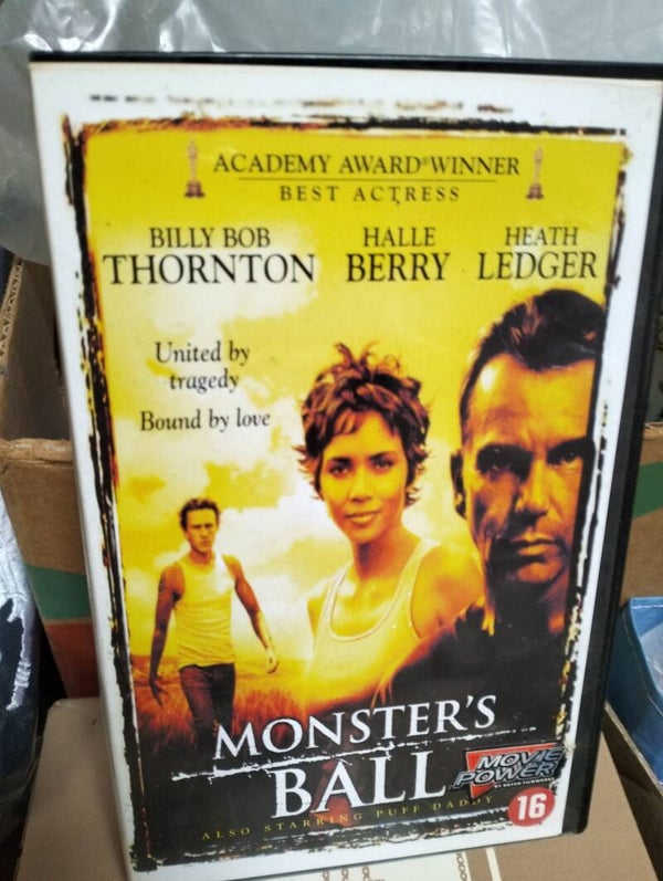 VHS videoband Monsters ball