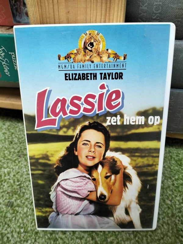 VHS videoband Lassie zet hem op