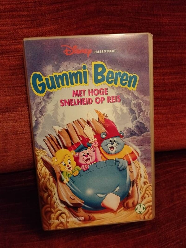 VHS videoband Gummi Beren Met hoge snelheid op reis
