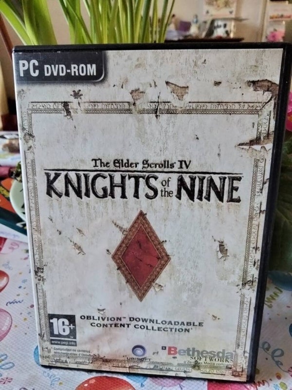PC CD ROM - The. Elder Scrolls IV Knights of the nine