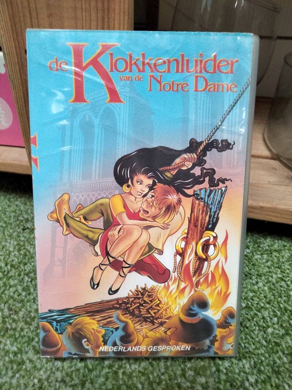 VHS videoband - De klokkenluider van de Notre Dame