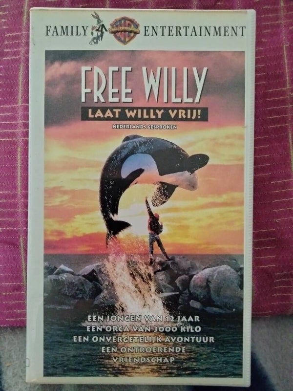 VHS videoband Free Willy laat Willy vrij
