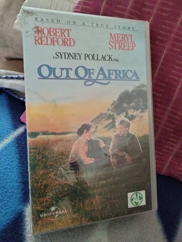 VHS videoband Out of Africa ( NIEUW )