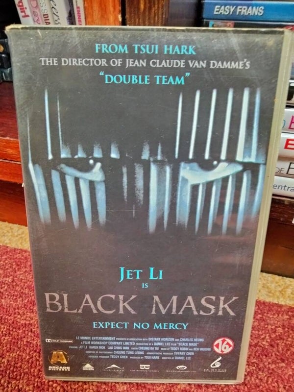 VHS videoband Black Mask