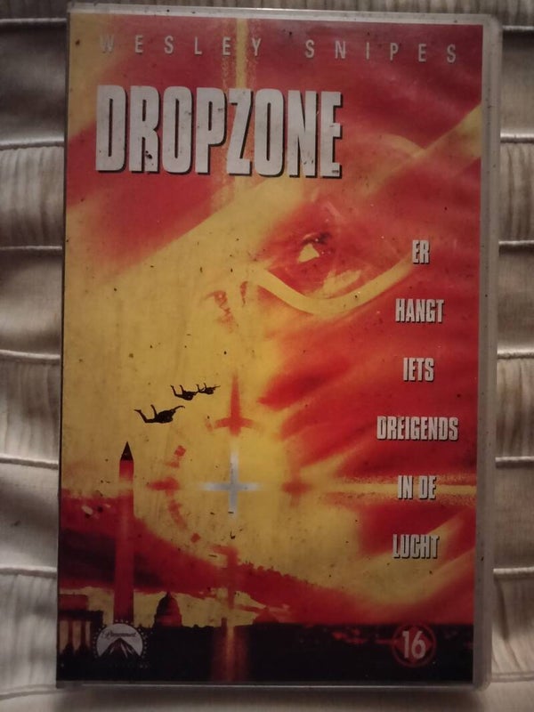 VHS Dropzone