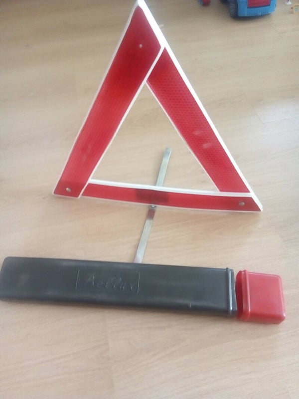 Warning triangle