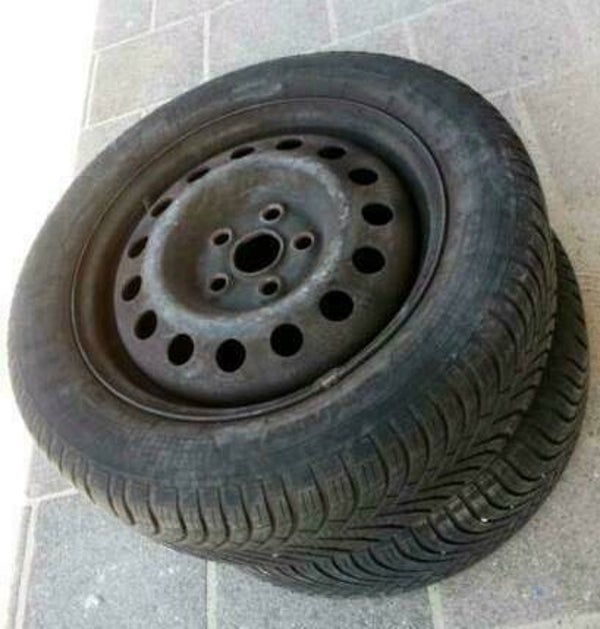 Car tire glue Quadraxer including rim 205/55 R16