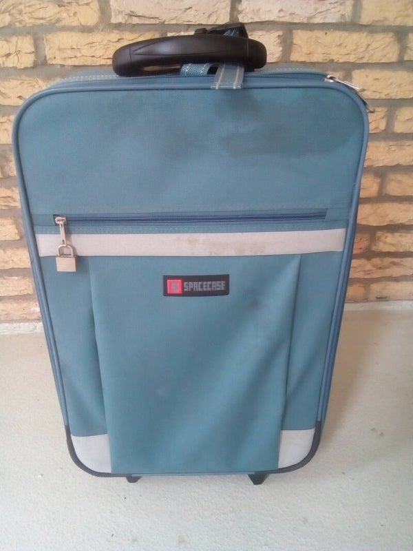 Suitcase trolly spacecase