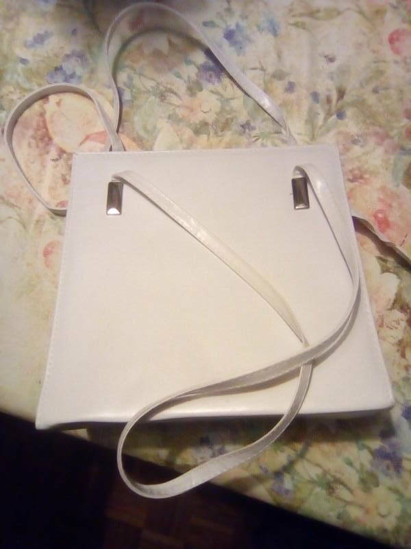 Handbag white 👜