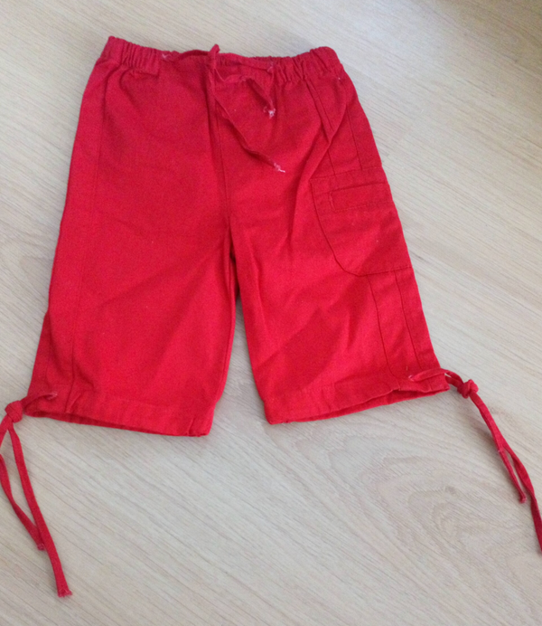 Broek baby Little Me rood, maat 62